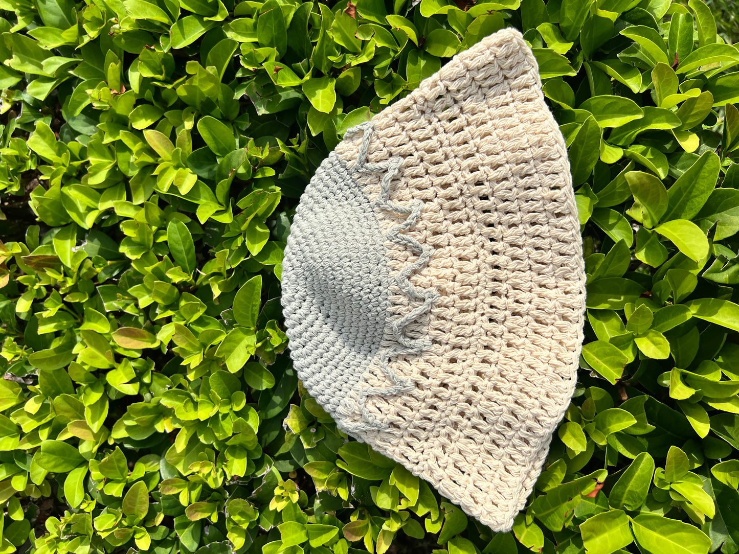 classic day cream - handmade knitted bucket hat