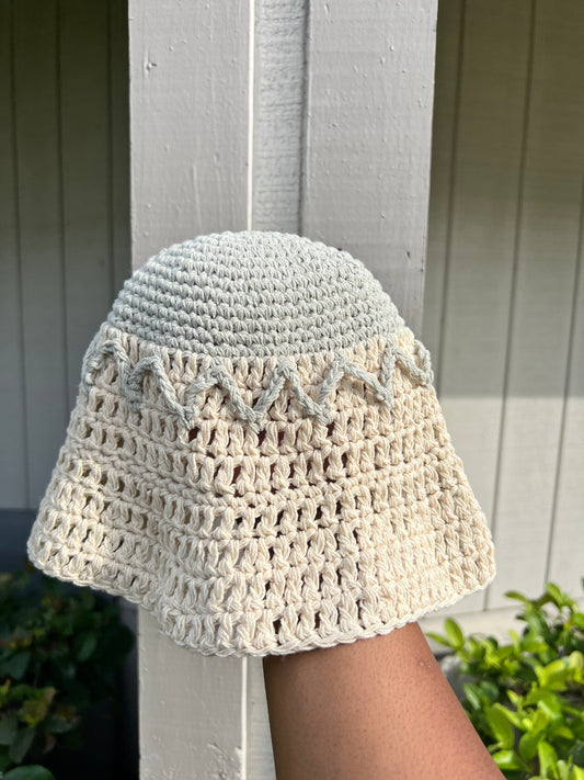 classic day cream - handmade knitted bucket hat